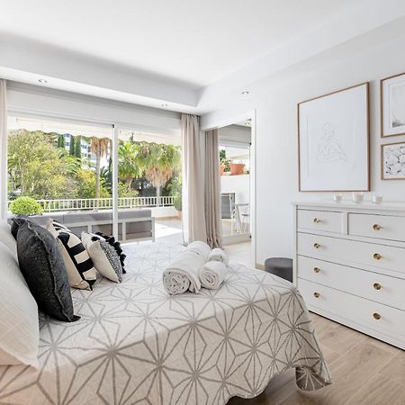 Brandnew Apartment By The Beach Marbella Kültér fotó