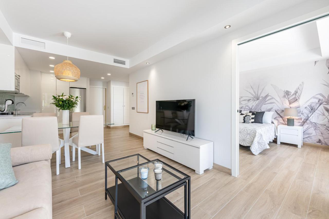 Brandnew Apartment By The Beach Marbella Kültér fotó